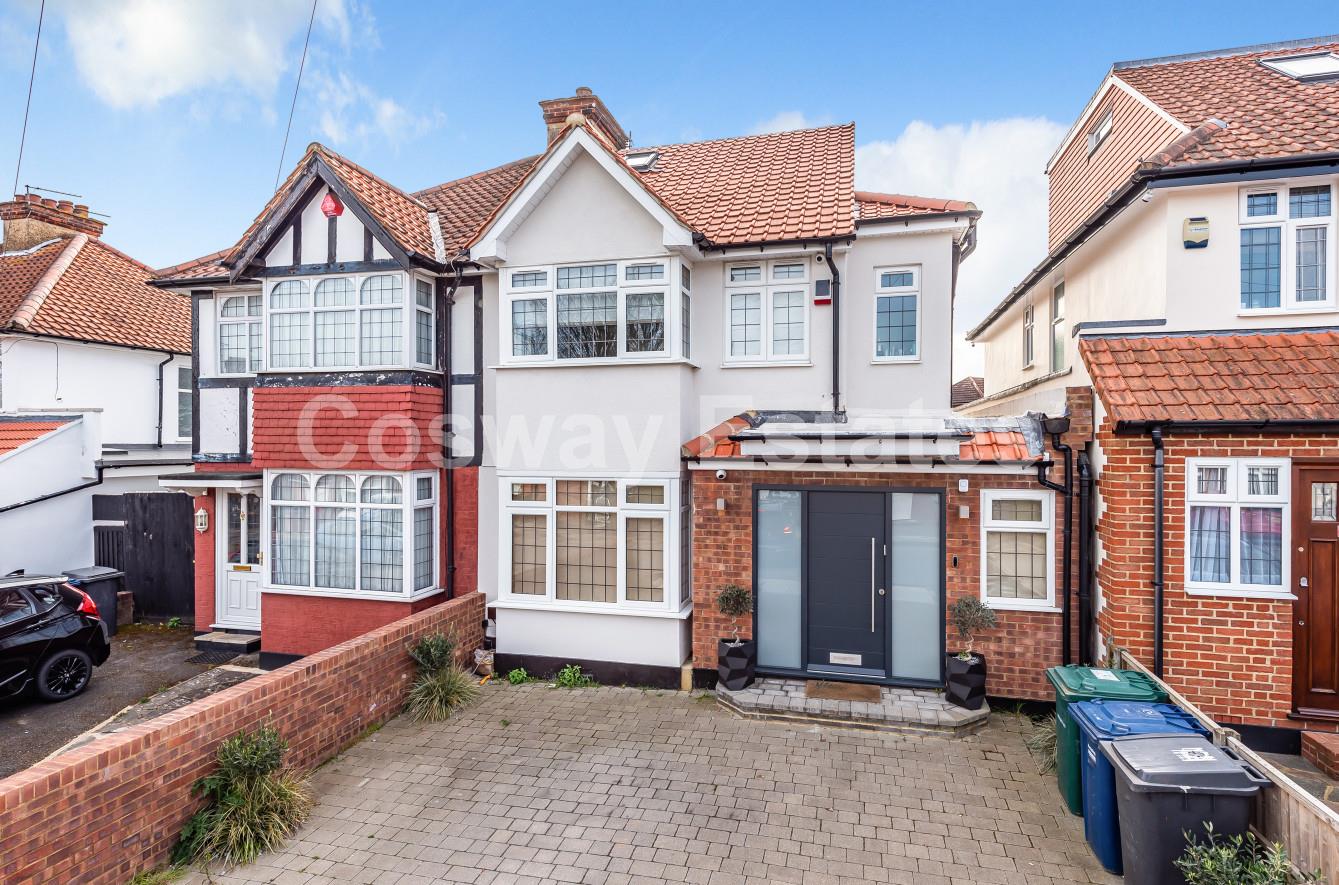 Stanway Gardens, Edgware